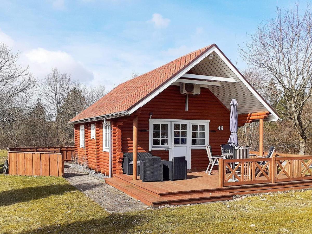 6 Person Holiday Home In Hovborg Екстер'єр фото